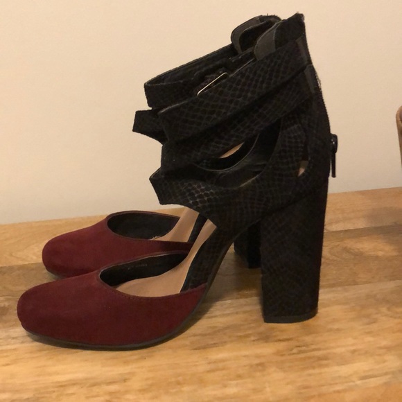 Shoes - Picture 2 of 2